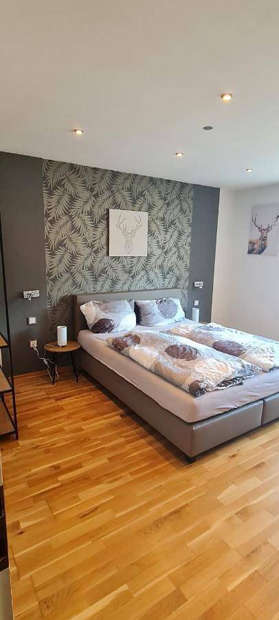Ferienwohnung für 5 Personen, mit Ausblick und Garten - 1