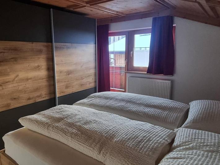 Ferienwohnung für 6 Personen, mit Balkon und Garten sowie Ausblick in Niederthai - 4