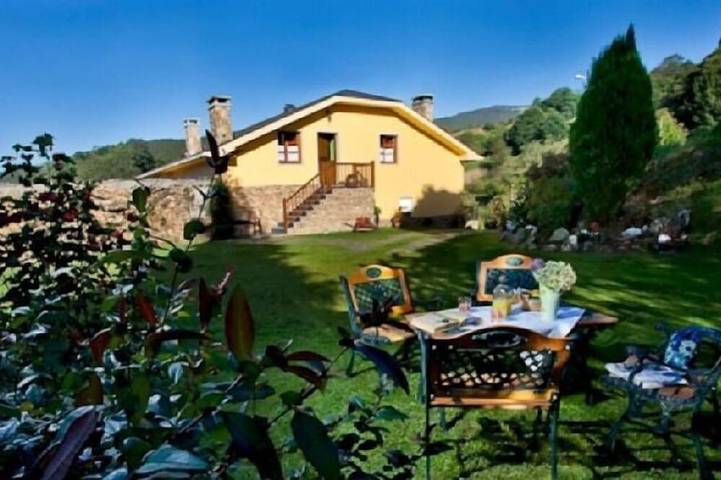 Appartamento vacanze per 4 persone, con piscina e giardino - 1