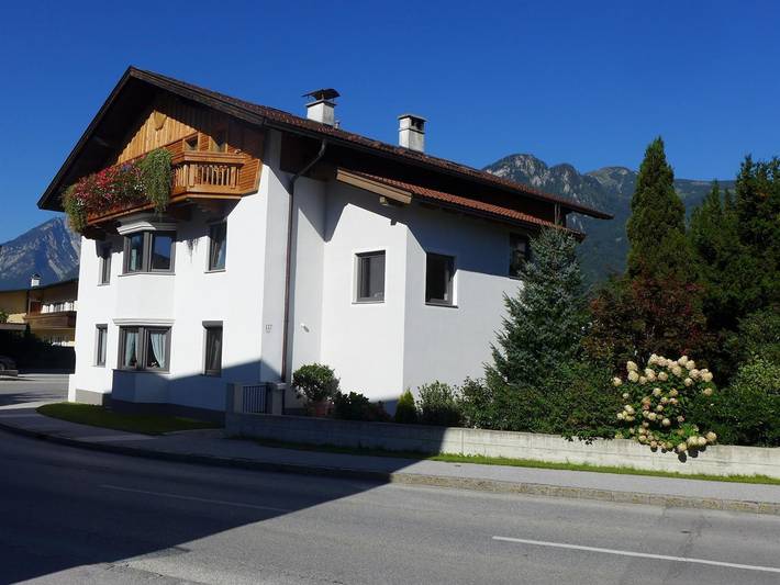 Ganze Ferienwohnung, Haus Ellmaier - Appartement 2 in Kramsach, Kaisergebirge