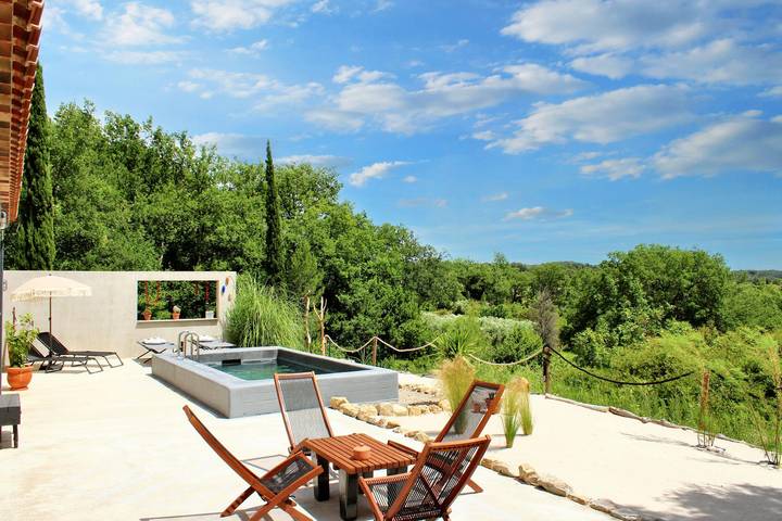 Gîte pour 4 personnes, avec piscine à Draguignan - 2