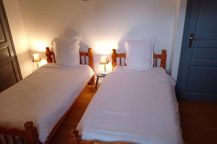 Gîte pour 6 personnes, avec jardin et terrasse dans Belley - 4