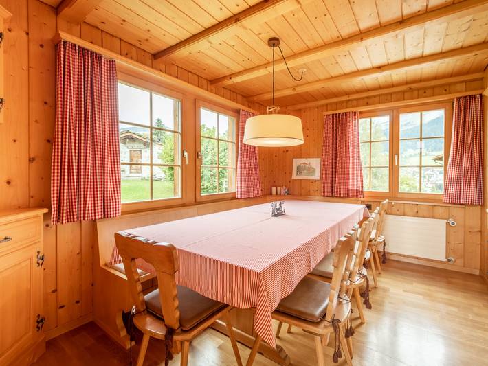 Chalet für 11 Personen, mit Balkon und Ausblick in Flims - 4