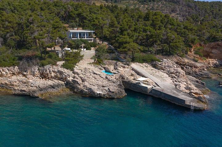 Villa for 6 people, with balcony in Alonissos