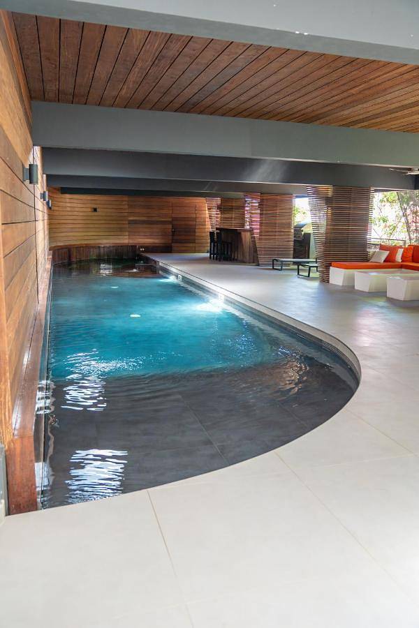 Gîte pour 6 personnes, avec piscine ainsi que jardin et jacuzzi dans Saint-Barthélemy - 3