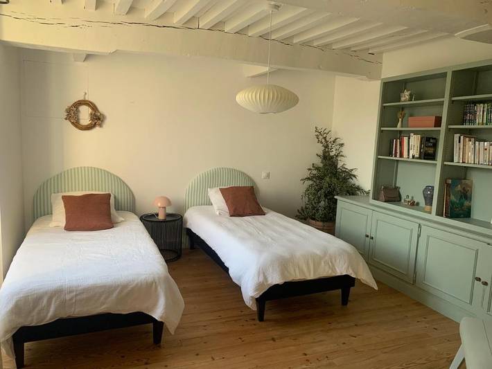 Location de vacances pour 4 personnes, avec terrasse et vue à Vergisson - 2