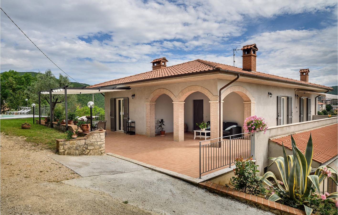 Appartement de 120m2 avec chauffage, air, piscine et parking in Province de Terni