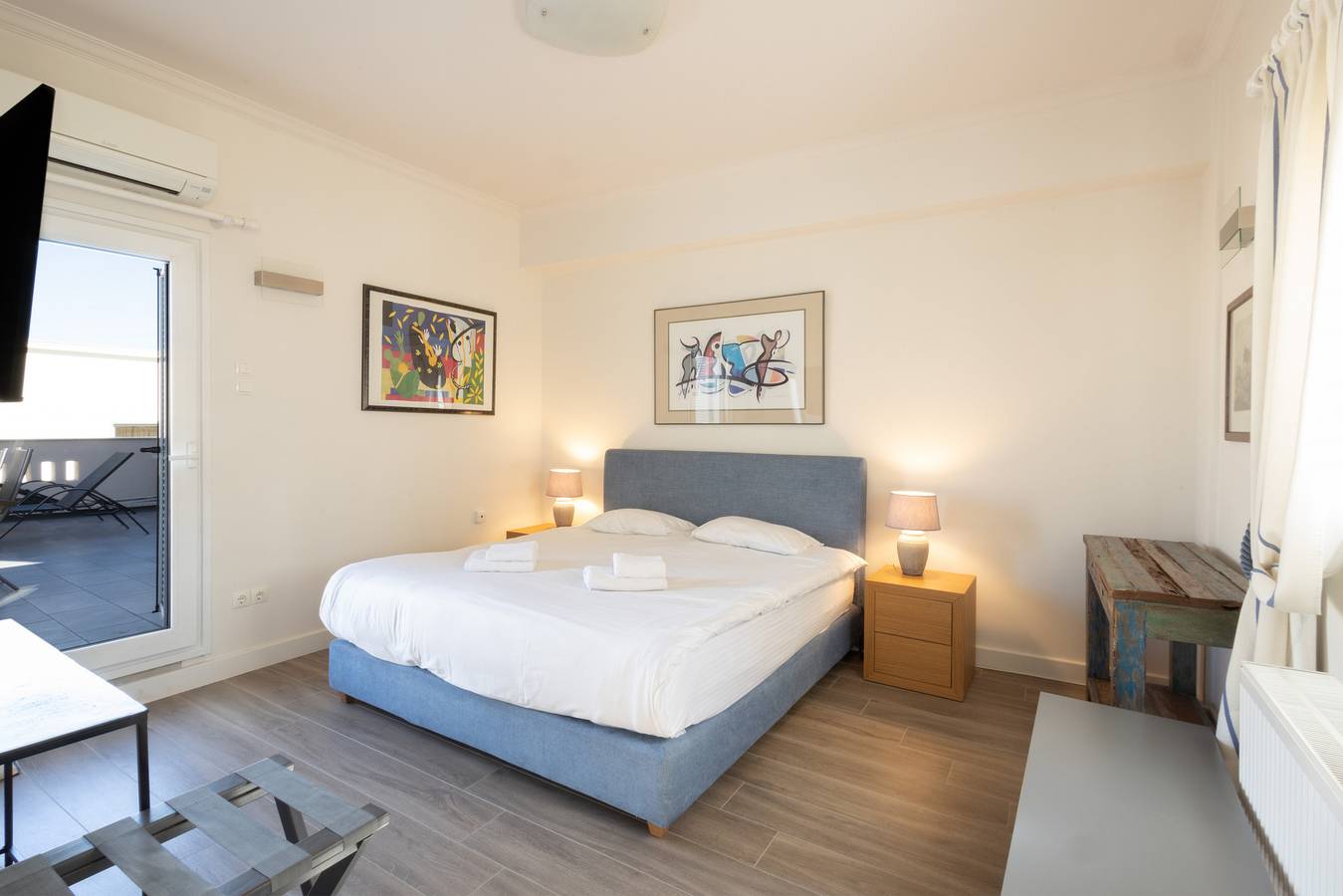 Ganze Wohnung, Kidathinaion 2 (roof) in Zentral-Athen, Athen