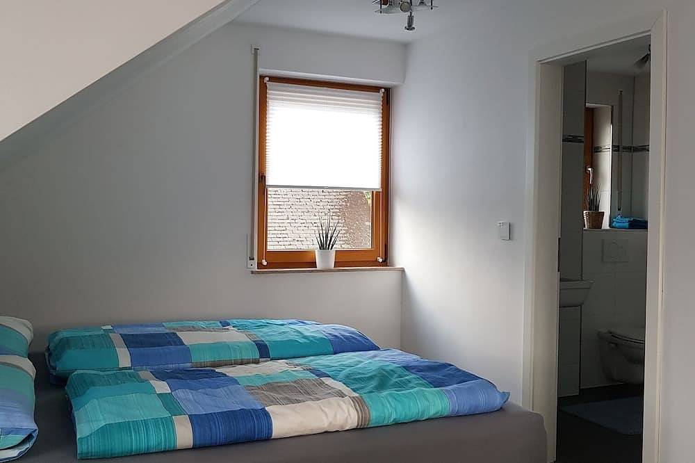 Ganze Wohnung, Moderne Ferienwohnung mit guter Verkehrsanbindung nahe Messe in Nürnberg, Frankenalb