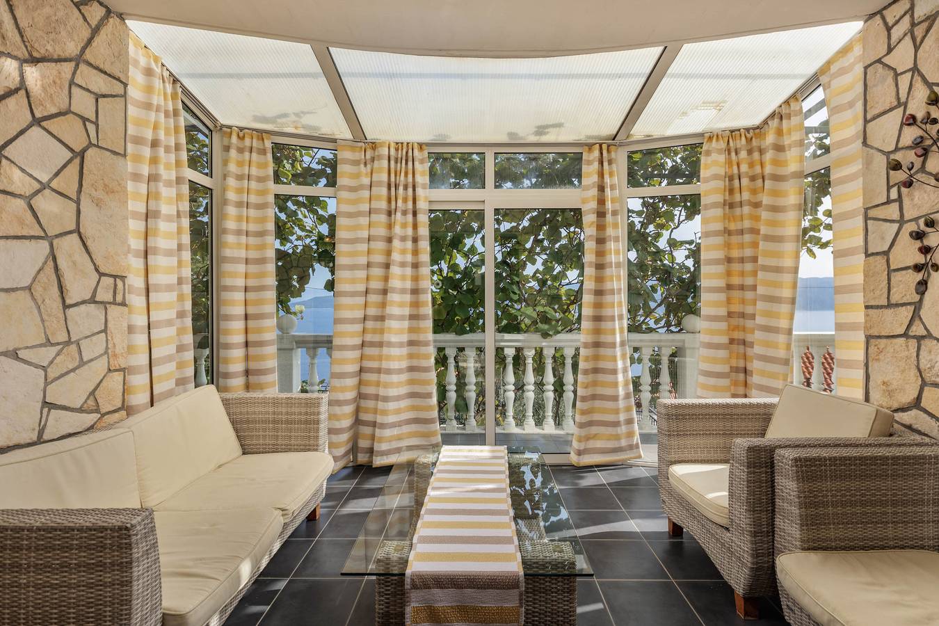 Ganze Wohnung, Seaview House Helena - Apartment 1 in Plomin, Ostküste Istrien