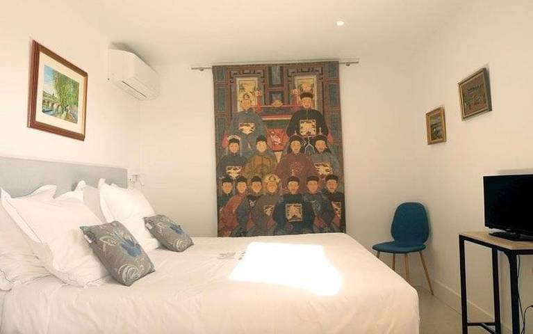 Chambre d’hôte pour 2 personnes, avec Balcon et Terrasse ainsi que Jardin et Piscine à La Cadière-d'Azur - 2