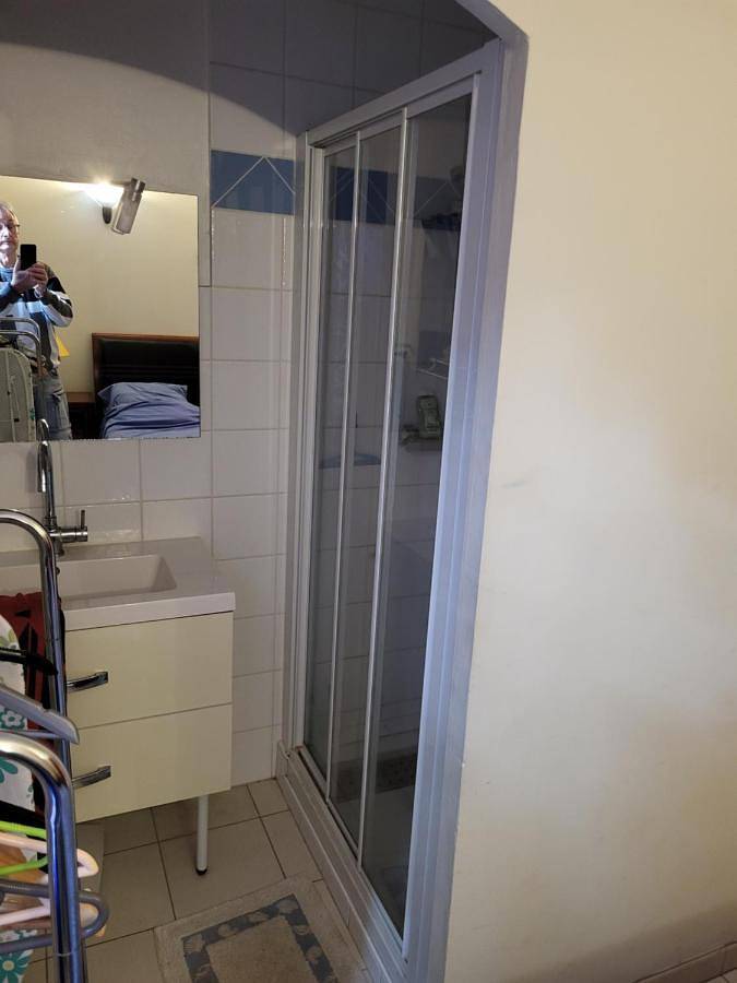 Villa pour 5 personnes, avec vue ainsi que piscine et terrasse à Vidauban - 3
