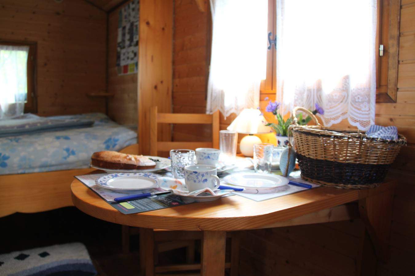 Charming Caravan Near Hamois with Garden in Hamois, Namur (region)