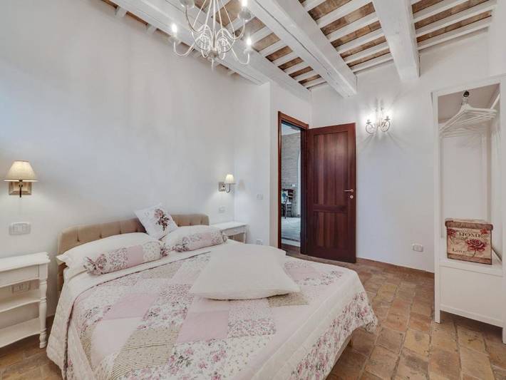 Gîte pour 3 personnes, avec piscine dans Villagrande (Mombaroccio) - 3