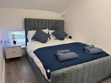 Holiday Apartment for 5 People in Cardiff, Cardiff region, Photo 1