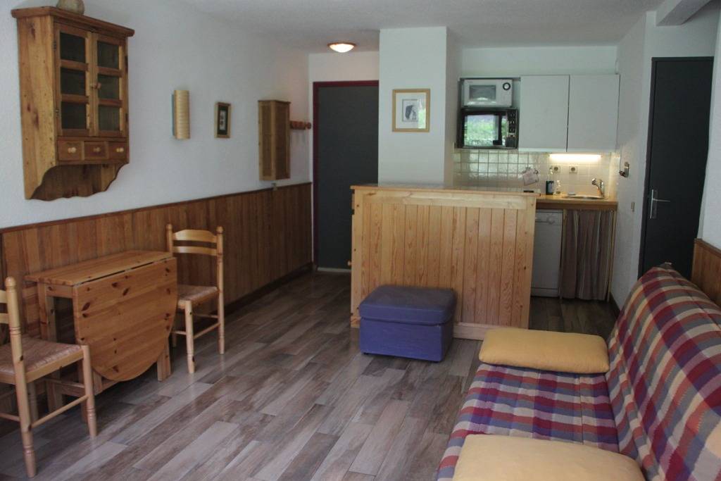 Entire studio, Studio + 2 cabins 4 people 2* exposed West - Plansod2 in Valloire, Saint-Jean-de-Maurienne region