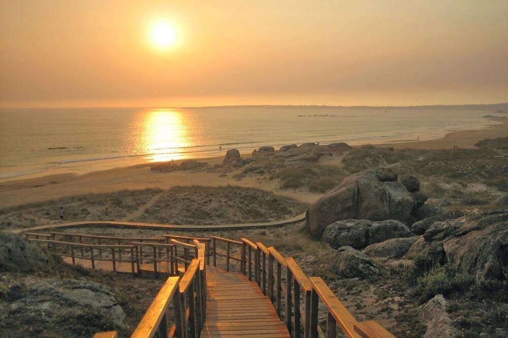 Casa frente a la playa in Riveira, Rias Baixas