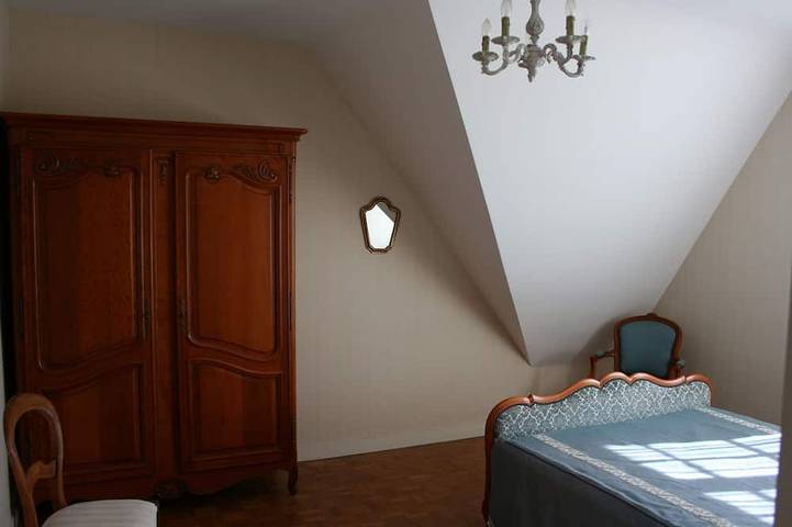 Location de vacances pour 10 personnes, avec Terrasse et Jardin à Plounévez-Lochrist - 3