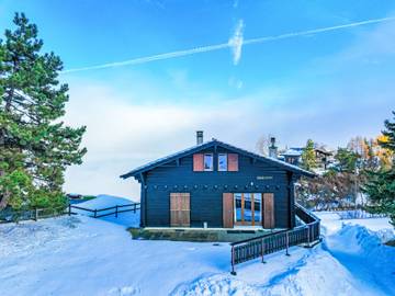 Ferienhaus für 10 Personen, mit Balkon und Garten in Nendaz