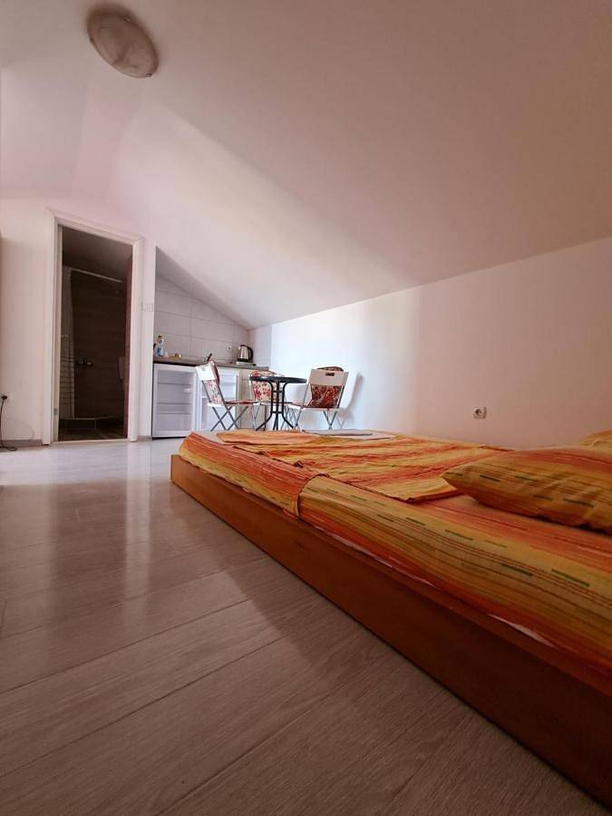 Hibiscus Guest House in Budva, Opština Budva