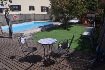 Gîte pour 3 personnes, avec piscine dans Mem Martins