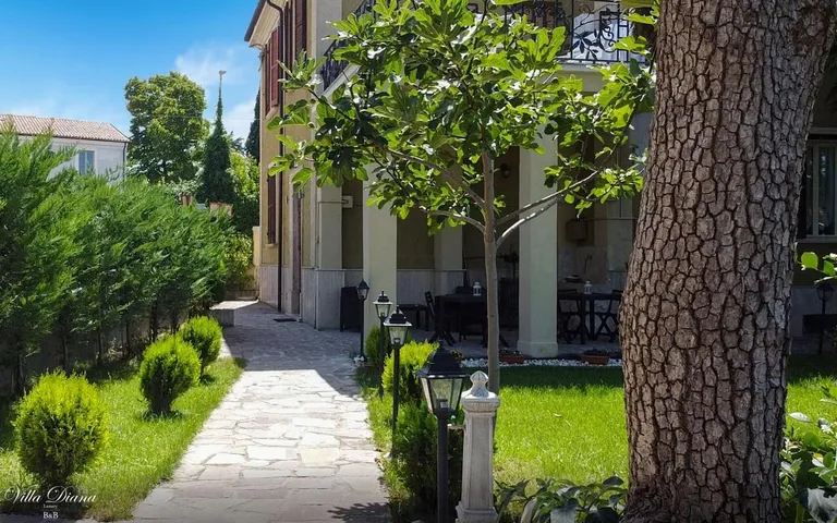 Bed and breakfast per 2 persone, con panorama e giardino - 1