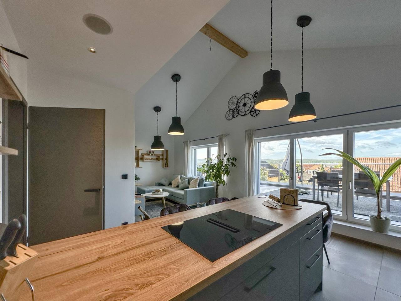 Ganze Wohnung, Wohnung mit großer Dachterrasse in der Oberpfalz in Fensterbach, Ostbayern