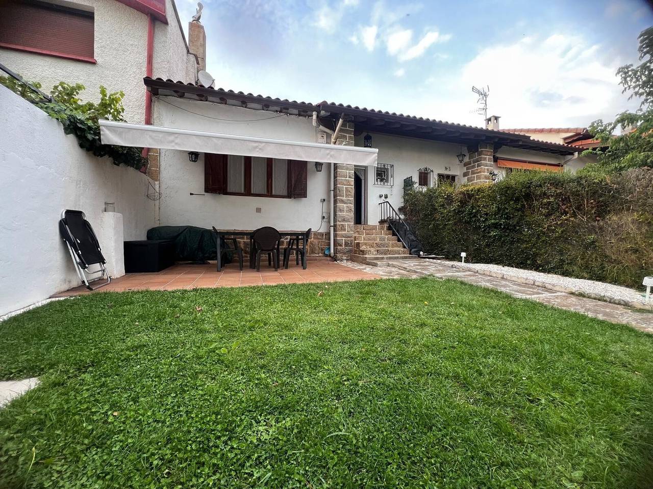 Maison de vacances 'Amets' avec vue sur la montagne et jardin privé in Yesa, Province de Navarra