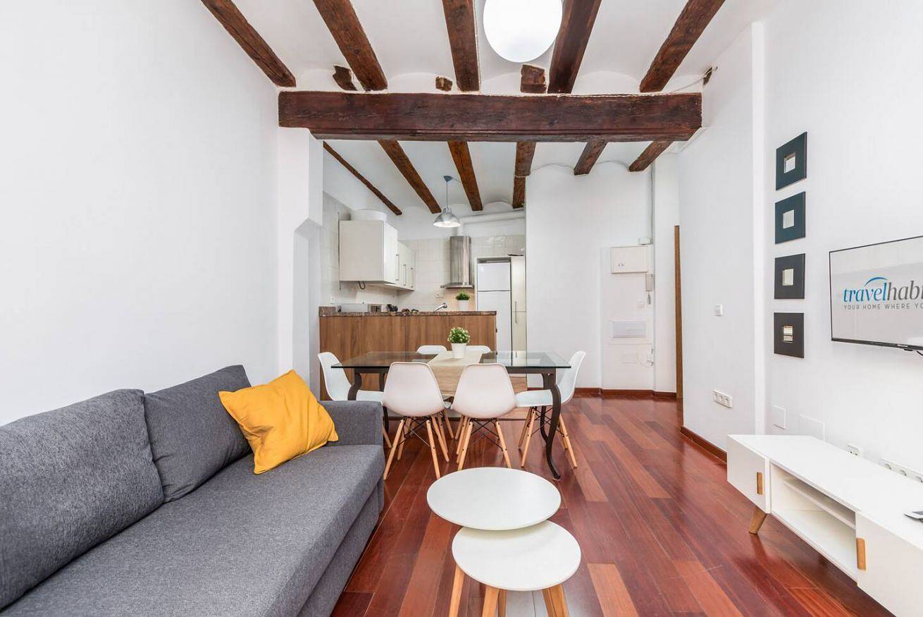 Apartamento entero, Travel Habitat Plaza de la Virgen in Valencia City Centre, Valencia