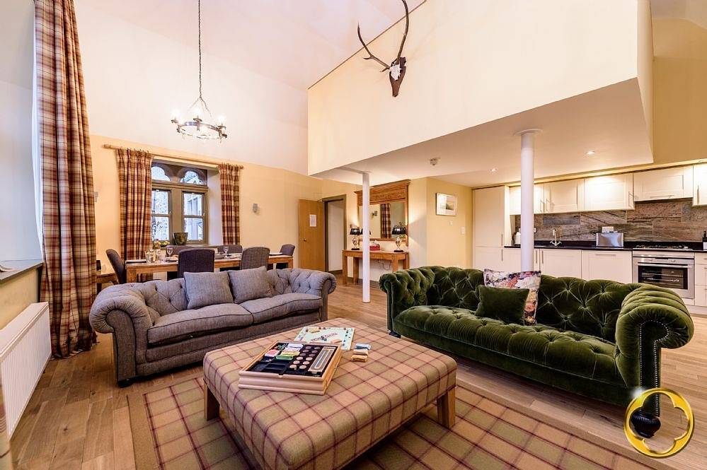 Cottage für 6 Personen mit Pool in Fort Augustus, Highlands