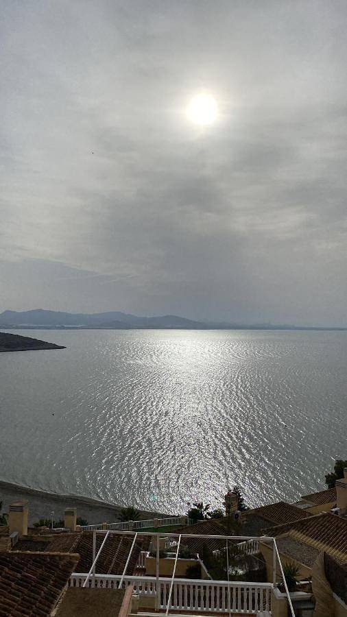 Gîte pour 5 personnes, avec vue ainsi que piscine et terrasse dans La Manga del Mar Menor - 3