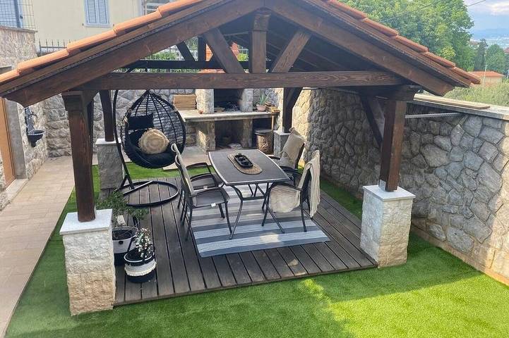 Ferienhaus für 6 Personen, mit Balkon in Lovran