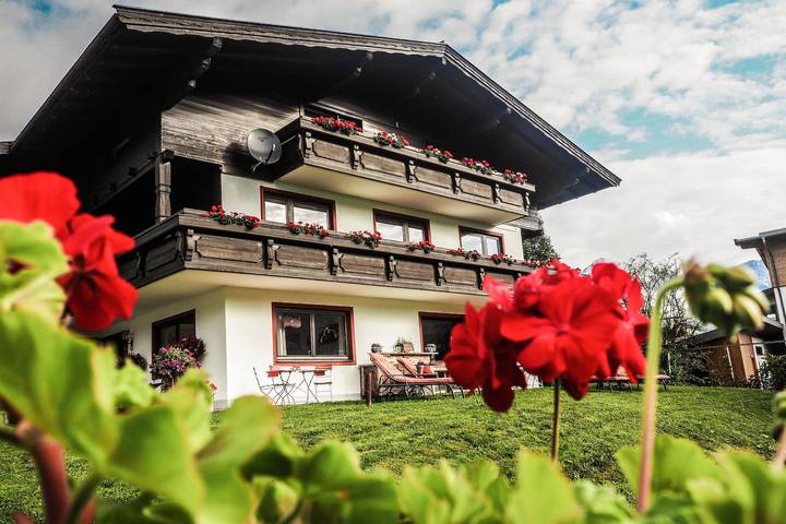 Pension für 3 Personen, mit Balkon und Garten