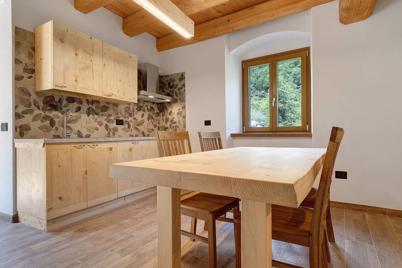 Entire apartment, Apartment 'Casa Al Mulino 1' with Mountain View, Shared Garden and Wi-Fi in Villa del Monte, Tenno