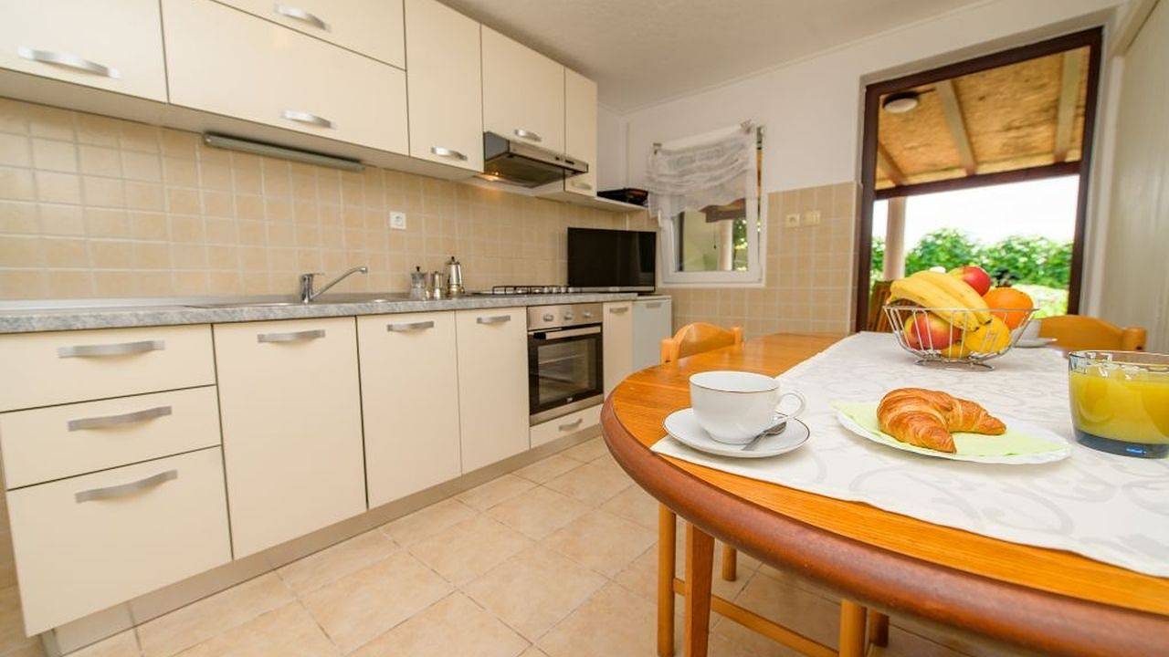 Ganze Ferienwohnung, Ferienwohnung für 2 Personen (31 m²) in Nerezine in Nerezine, Kvarner Inseln