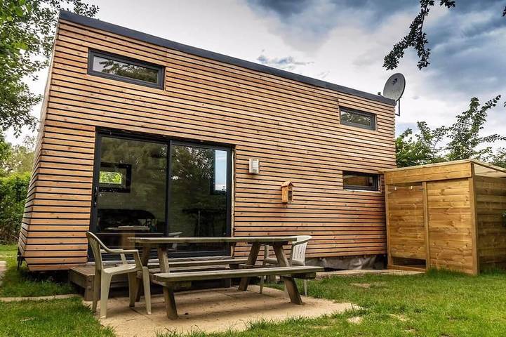 Blockhütte für 4 Personen, mit Terrasse und Garten