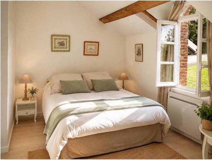Location de vacances pour 4 personnes, avec Terrasse ainsi que Jardin et Vue à Aulnoy