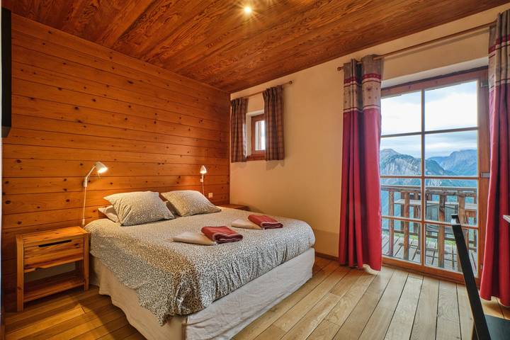Chalet 'Il Fera Beau Demain' mit Bergblick, privater Terrasse und WLAN in Villard-Reculas, Nationalpark Écrins