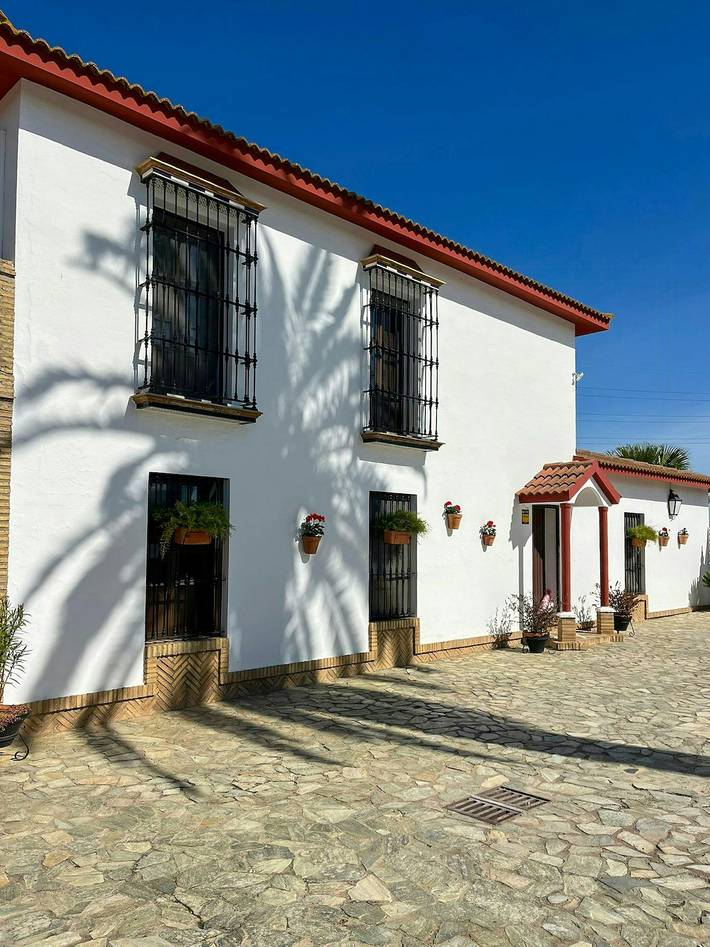 Apartamento para 10 personas, con Terraza y Jardín en Utrera
