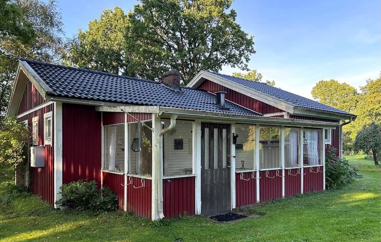 Hus för 10 Personer med trädgård in Bolmen