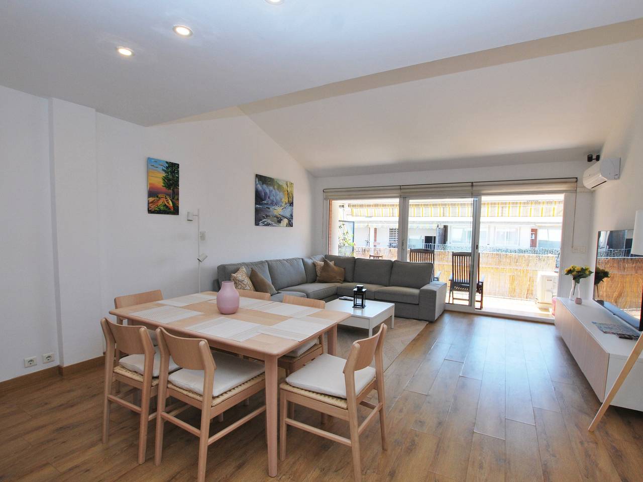 Appartement entier, Charmant appartement à Vilassar de Mar, climatisé in Urbanizacion Montcabrer, Vilassar de Mar