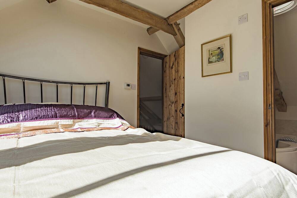 2 bedroom accommodation in Wormshill in Wormshill, Kent