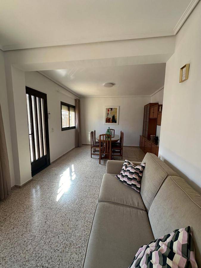 Three-Bedroom House in Viver, Province de Castellón