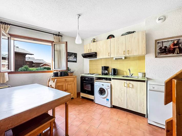 Gîte pour 8 personnes, avec balcon dans Office De Tourisme Des Carroz - 4