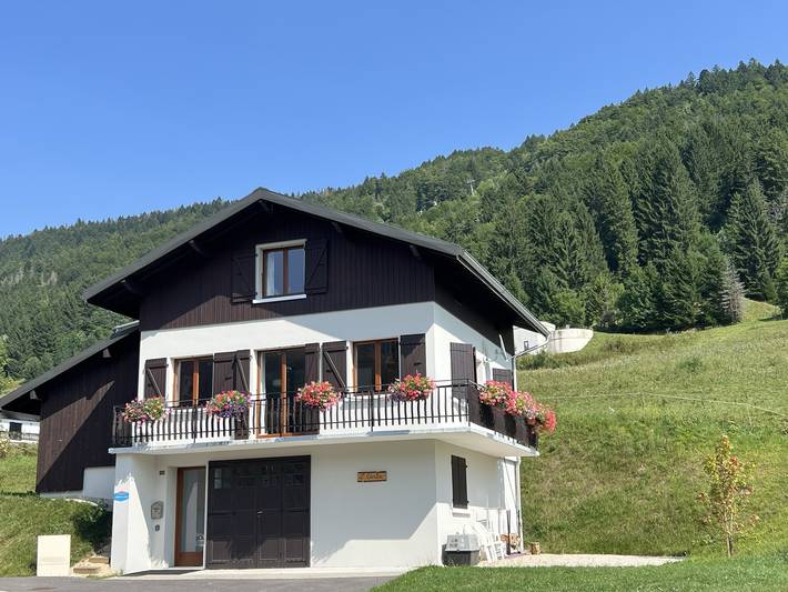 Chalet pour 10 personnes, avec jardin et terrasse