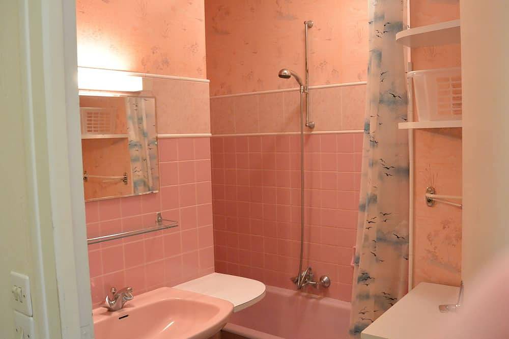 Comfortable House With Sea View on the bay of Rivedoux in Rivedoux-Plage, Ile de Re