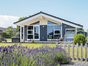 Ferienhaus für 5 Personen, mit Terrasse und Garten in Hejlsminde