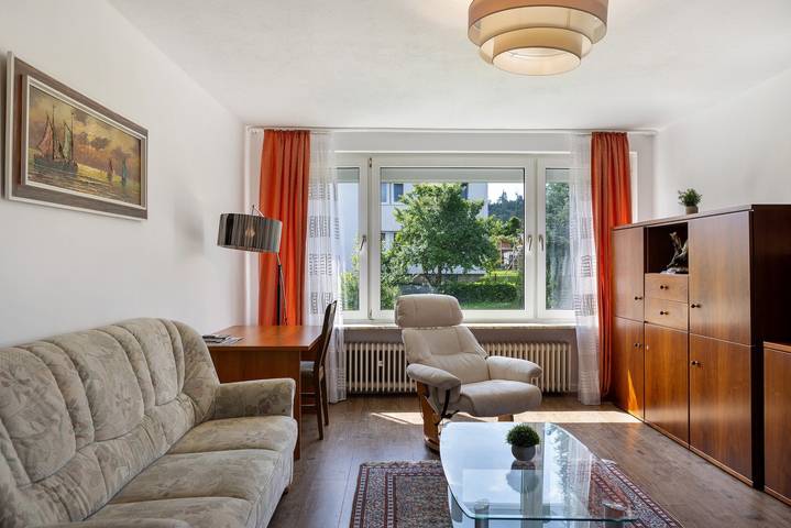 Appartement entier, Appartement 'Lerchenweg B' avec terrasse partagée, jardin partagé et Wi-Fi in Reinhardshausen, Bad Wildungen