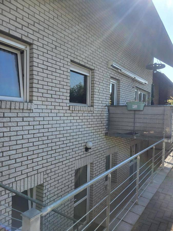 Ganze Wohnung, One-Bedroom Apartment in Weilerswist, Rheinland