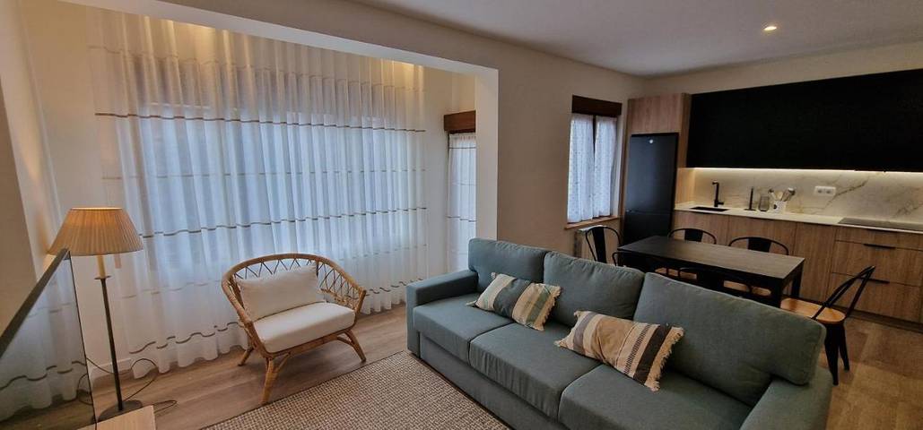 Apartamento de vacaciones para 6 personas, con terraza y vistas - 1